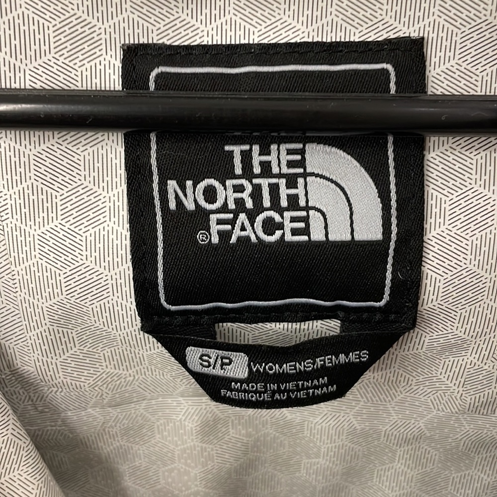 North Face Shell Jacket - Picture 3 of 5